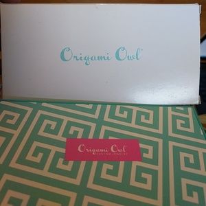 Origami Owl charm holder